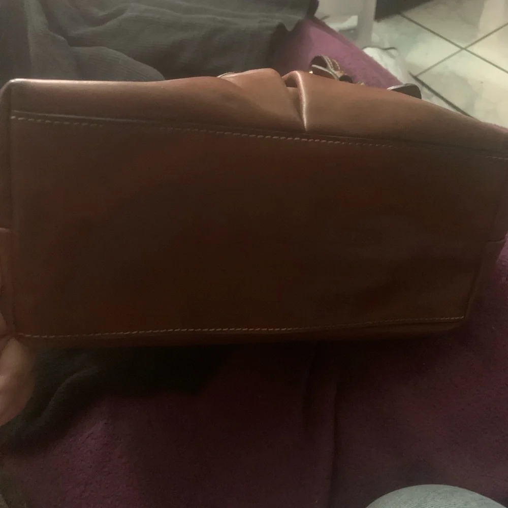 Dooney & Bourke Florentine Small Lucy - Chestnut - Picture 6 of 12